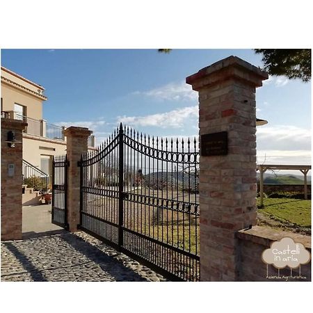 Agriturismo Castelli In Aria Atri Esterno foto
