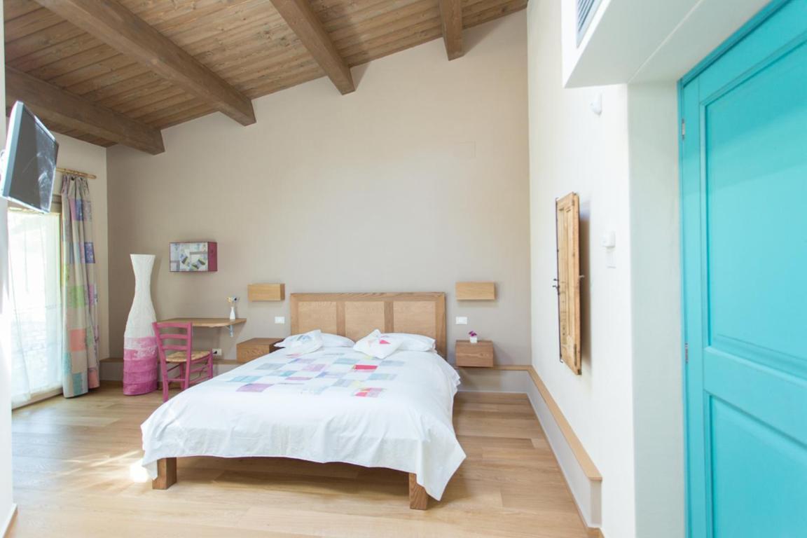 Agriturismo Castelli In Aria Atri Esterno foto